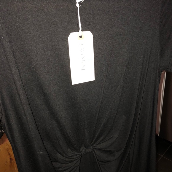 Awesome high low knot top! Brand new with tags - Picture 3 of 7